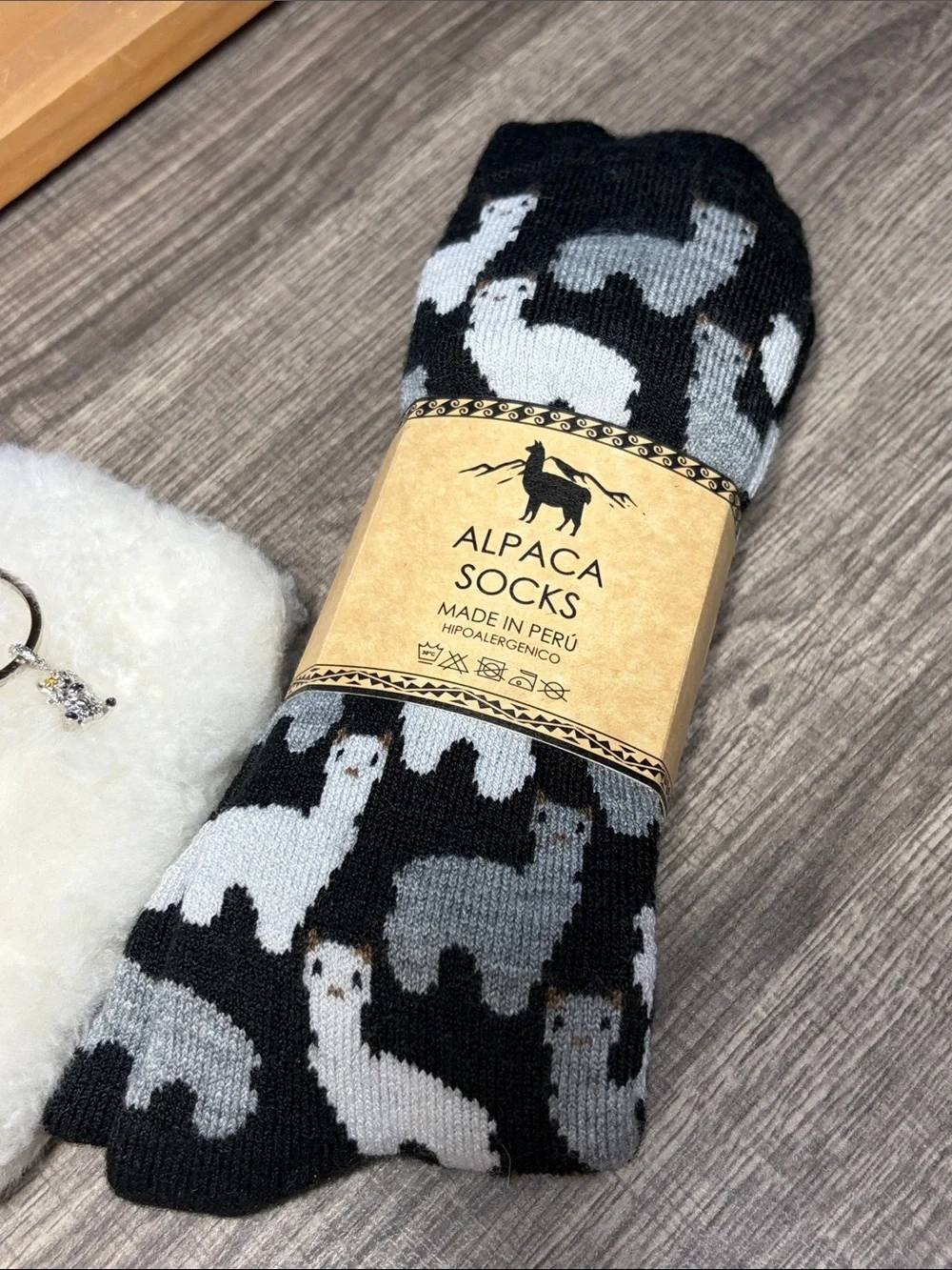 Alpaca Gift Set with Socks and Coin Purse with Highland Cow Charm